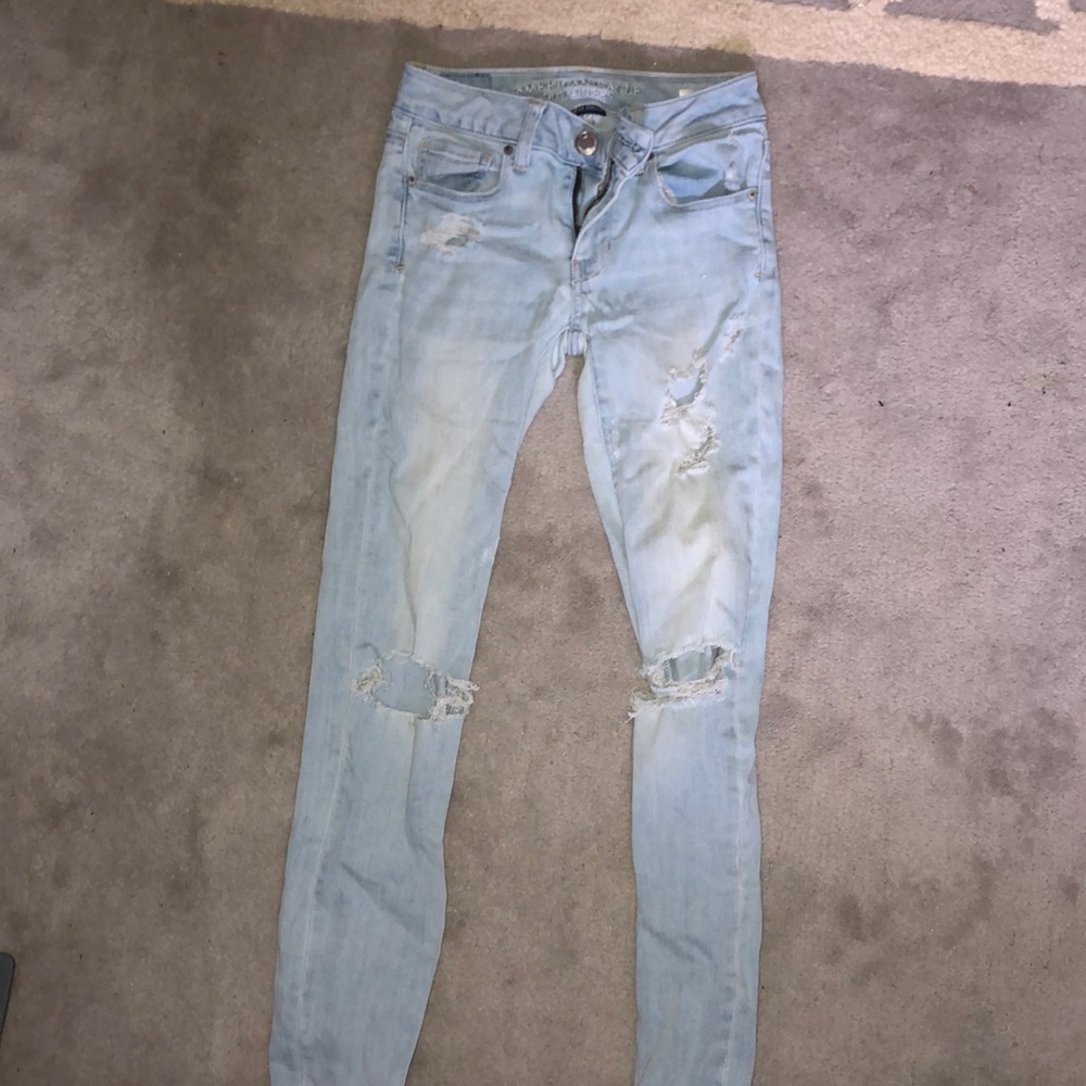 american eagle distressed skinny jeans